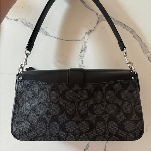 Coach Georgie shoulder bag 5605 in black smooth leather and graphite signature - Picture 2 of 5